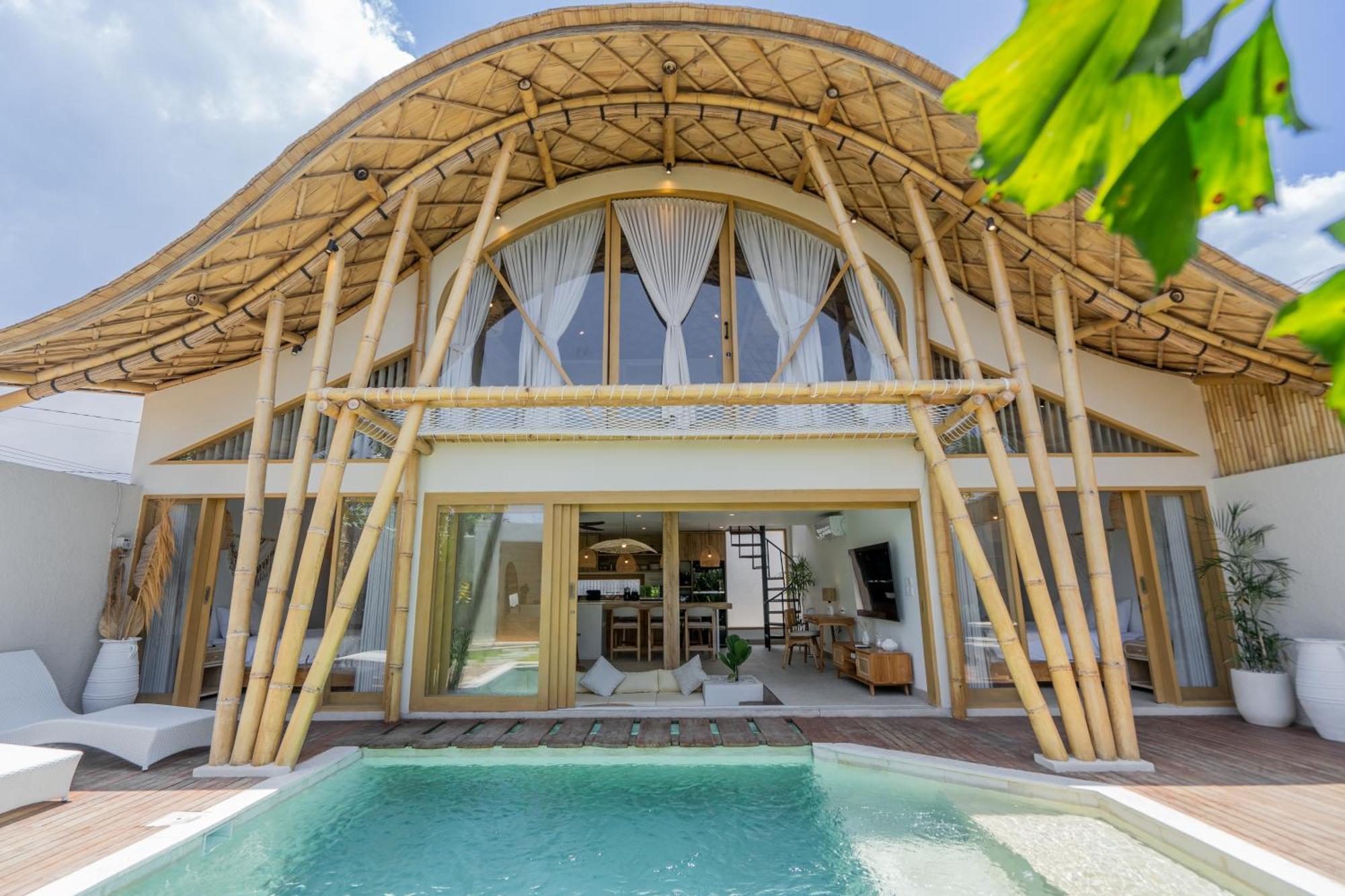 Villa Sunset Bamboo - 3Br Villa In Kerobokan Екстериор снимка