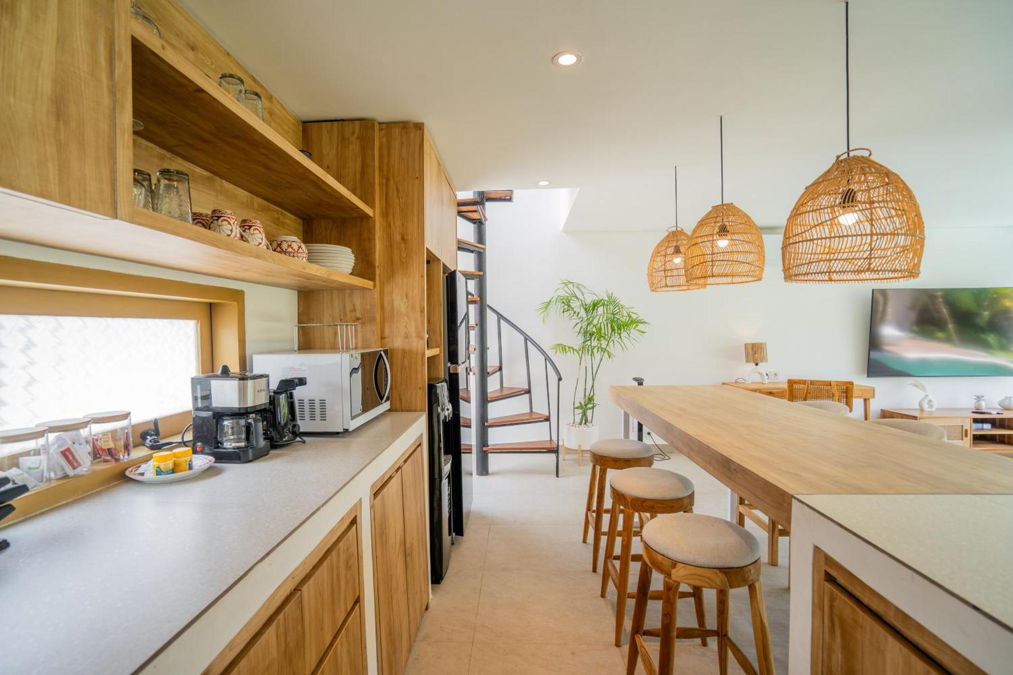 Villa Sunset Bamboo - 3Br Villa In Kerobokan Екстериор снимка