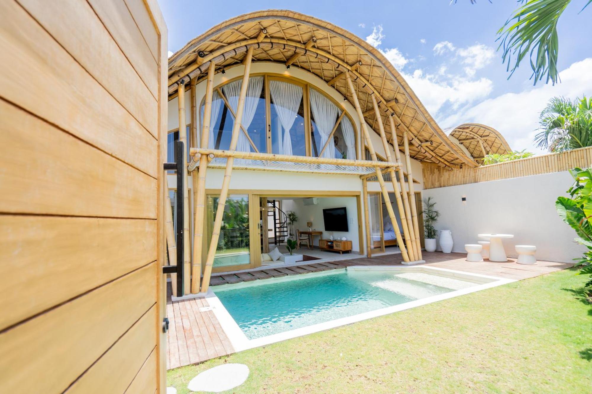 Villa Sunset Bamboo - 3Br Villa In Kerobokan Екстериор снимка
